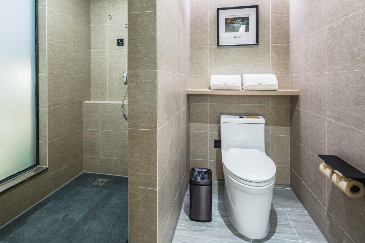 Atour Hotel  Jinan Bagian luar foto
